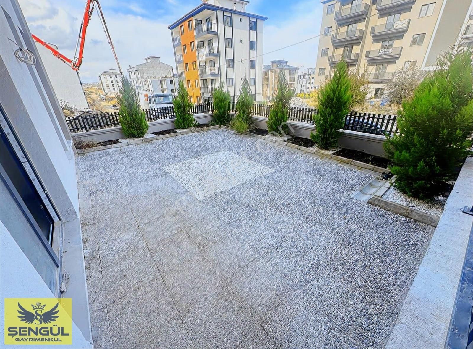 Bölge Hast.yanı Satılık Ofis Ve Mesken Kullanımına Uygun Apart - Görsel 2