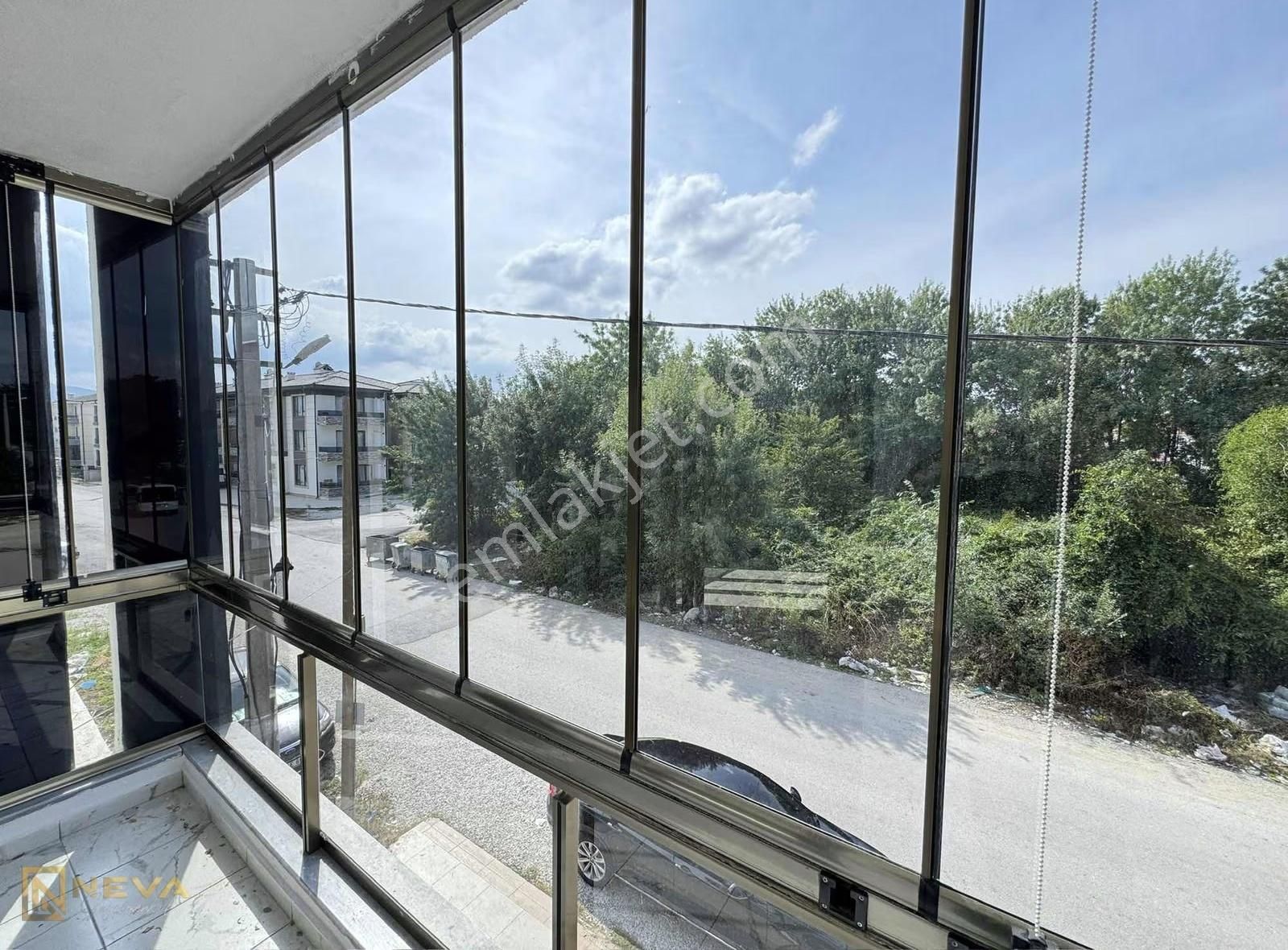 Arifiye Hanlıköy Mah. Satılık 3+1 115 M2 Daire - Görsel 2