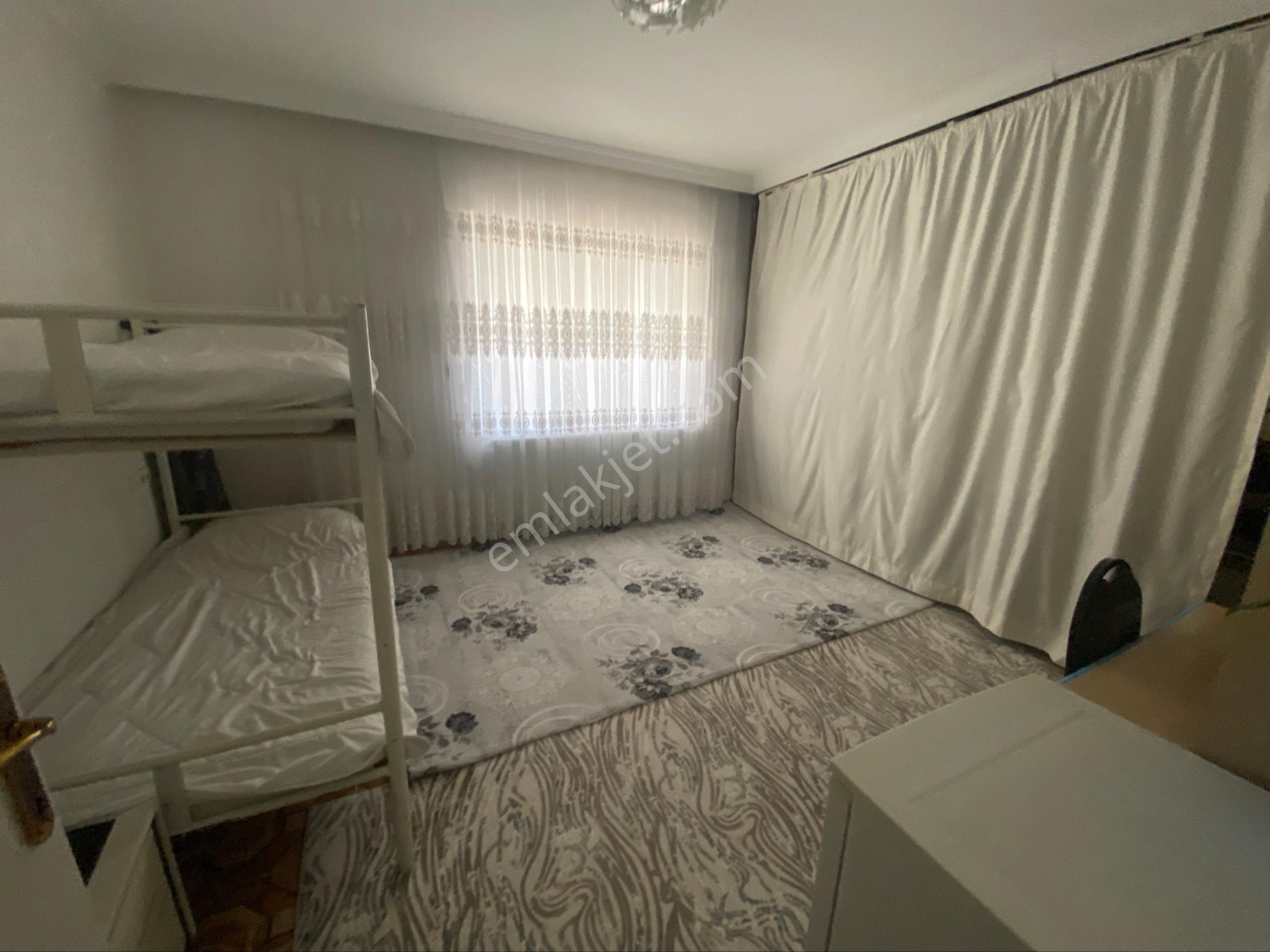 Güneş De 100m ,2 Kat,1 Garaj , Temiz,doğalgazlı Ev - Görsel 12