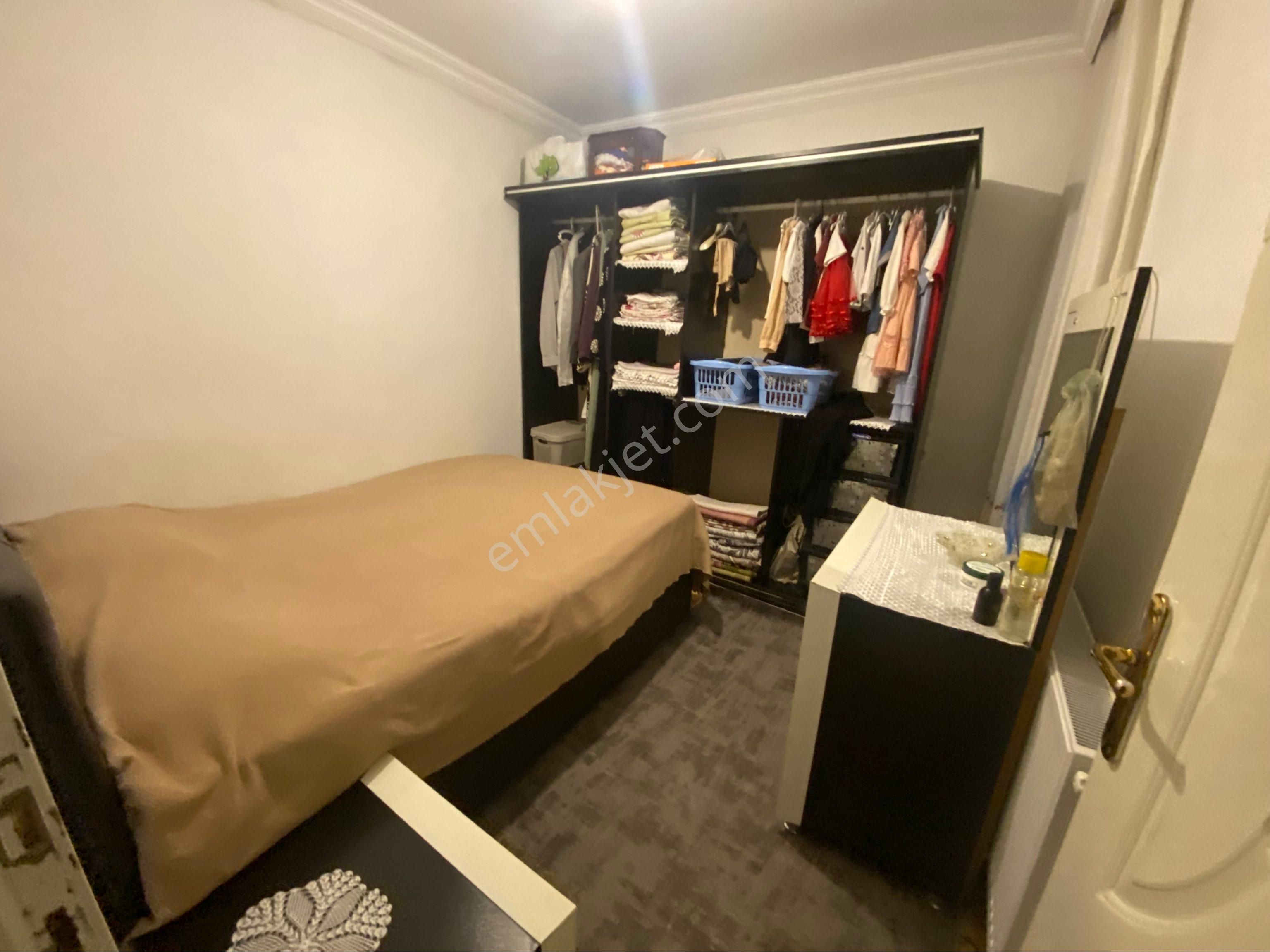 Güneş De 100m ,2 Kat,1 Garaj , Temiz,doğalgazlı Ev - Görsel 15