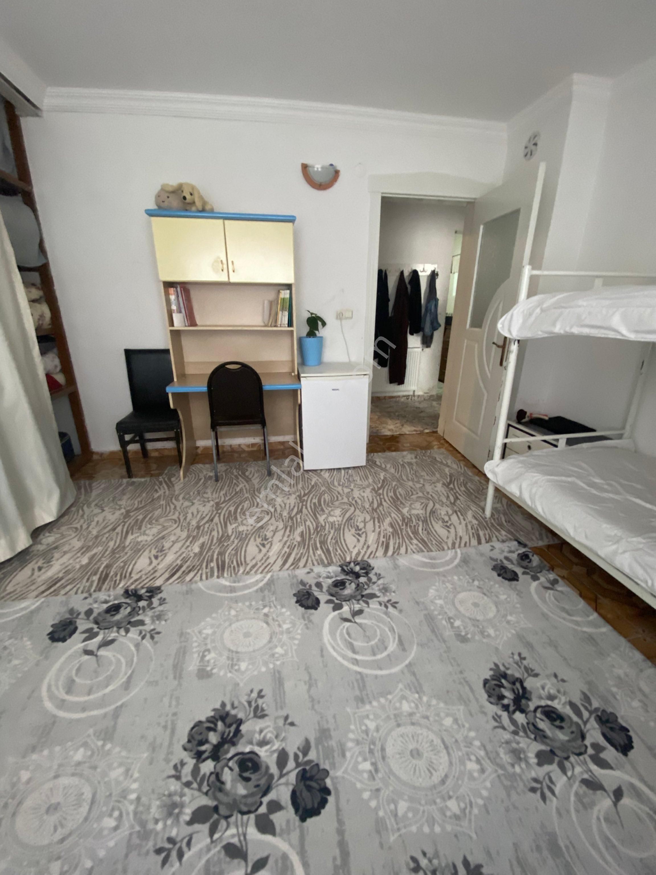 Güneş De 100m ,2 Kat,1 Garaj , Temiz,doğalgazlı Ev - Görsel 14