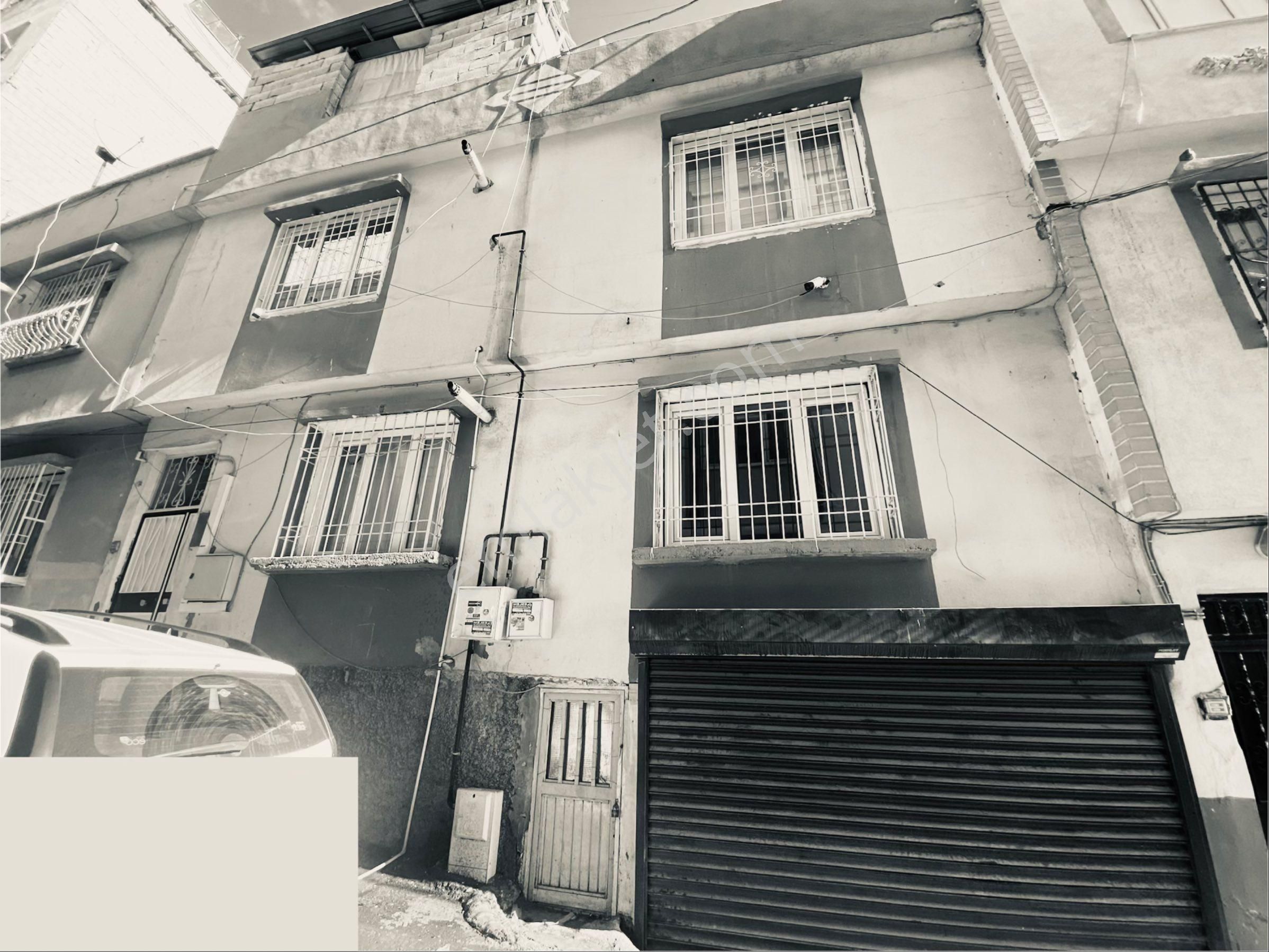 Güneş De 100m ,2 Kat,1 Garaj , Temiz,doğalgazlı Ev