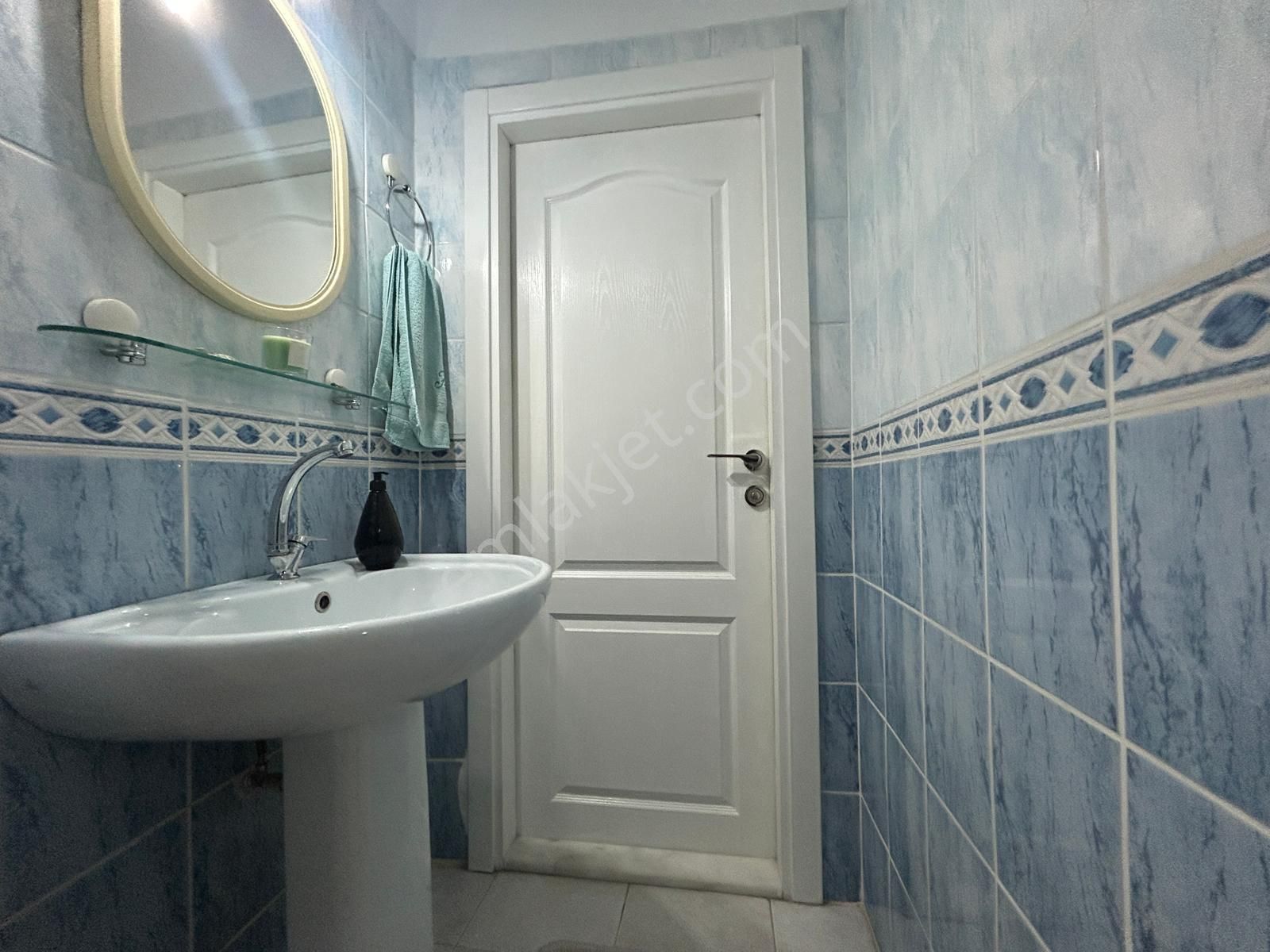 Alanya Merkez Saray Mahallesin'de Satılık 2+1 Asansörlü Daire - Görsel 17