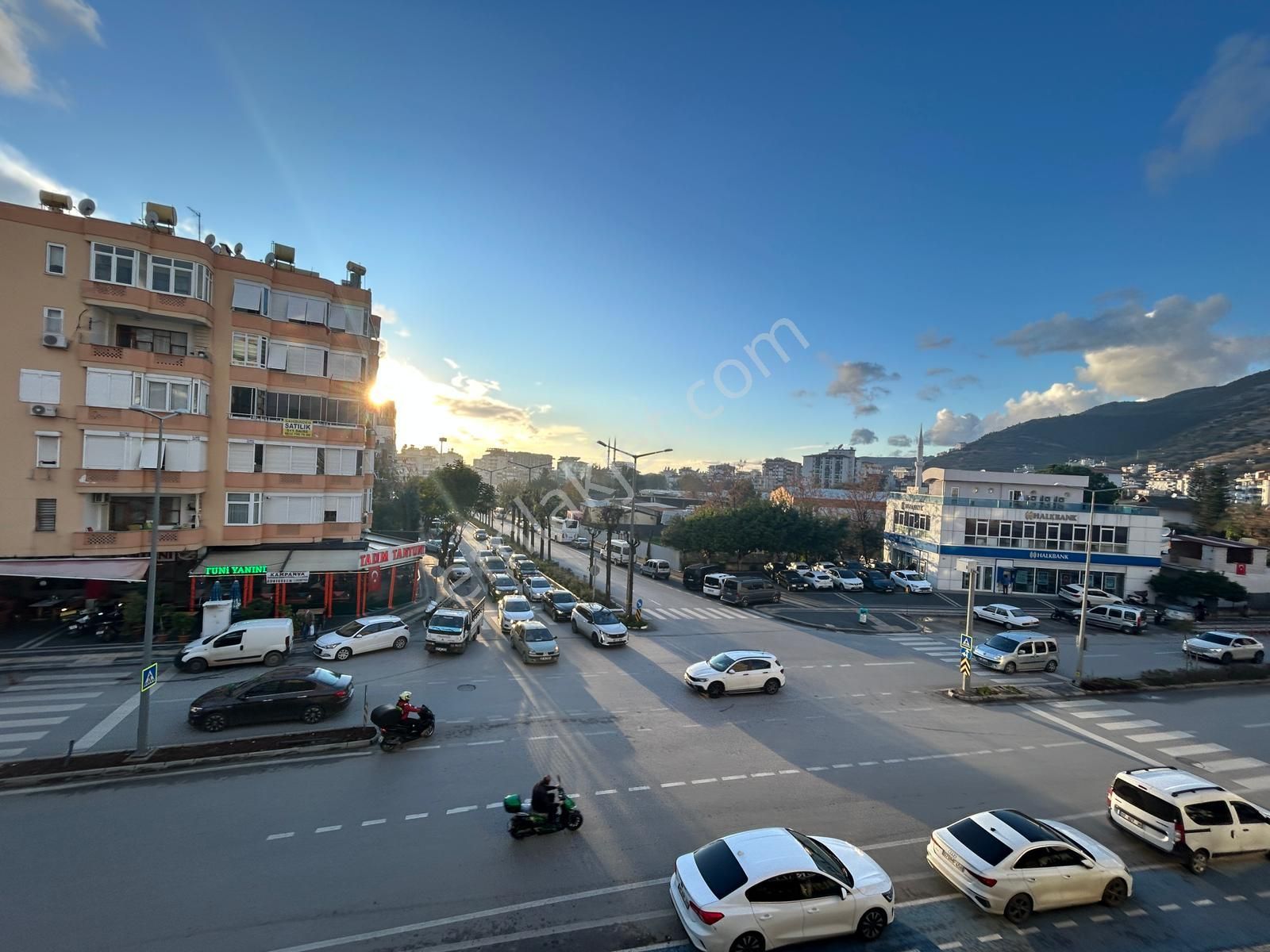 Alanya Merkez Saray Mahallesin'de Satılık 2+1 Asansörlü Daire - Görsel 6