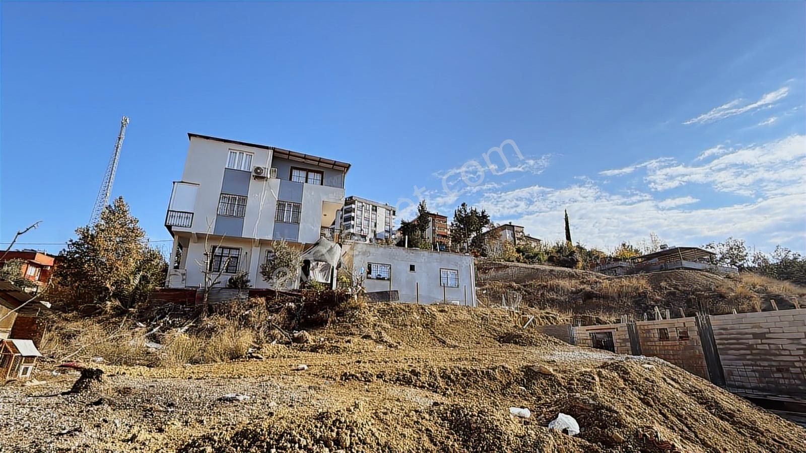 3ev Emlak'tan 100.yil Da Satilik Tek Tapu Arsa