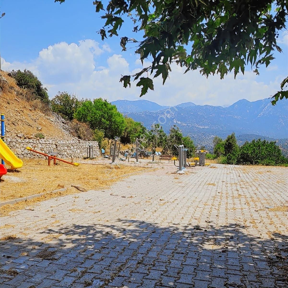 Trent Emlaktan Akseki Erenyaka'da 990m²tarla - Görsel 15