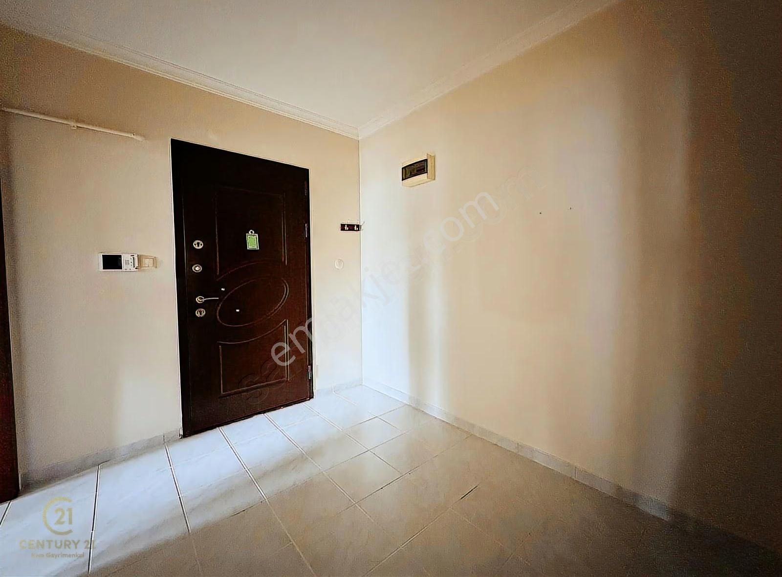 Century 21 Ewa'dan Itır Sitesinde Ferah 3+1 Kiralık Daire! - Görsel 3