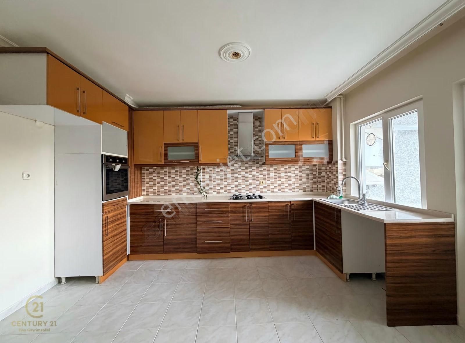 Century 21 Ewa'dan Itır Sitesinde Ferah 3+1 Kiralık Daire! - Görsel 11