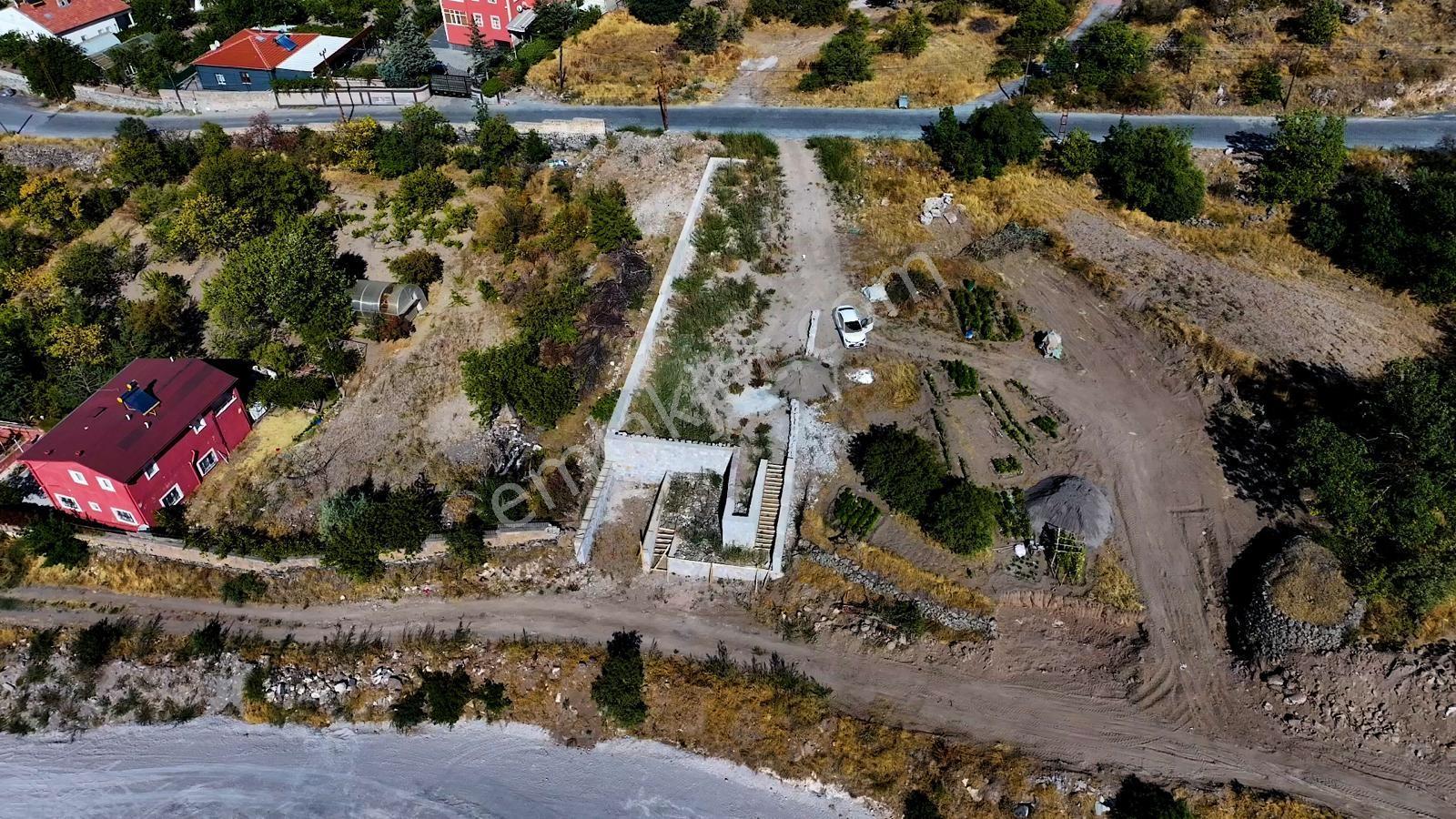 Konal'dan 2 Duvarı Çevrili Manzaralı Temiz 345 Mt Parsel - Görsel 10