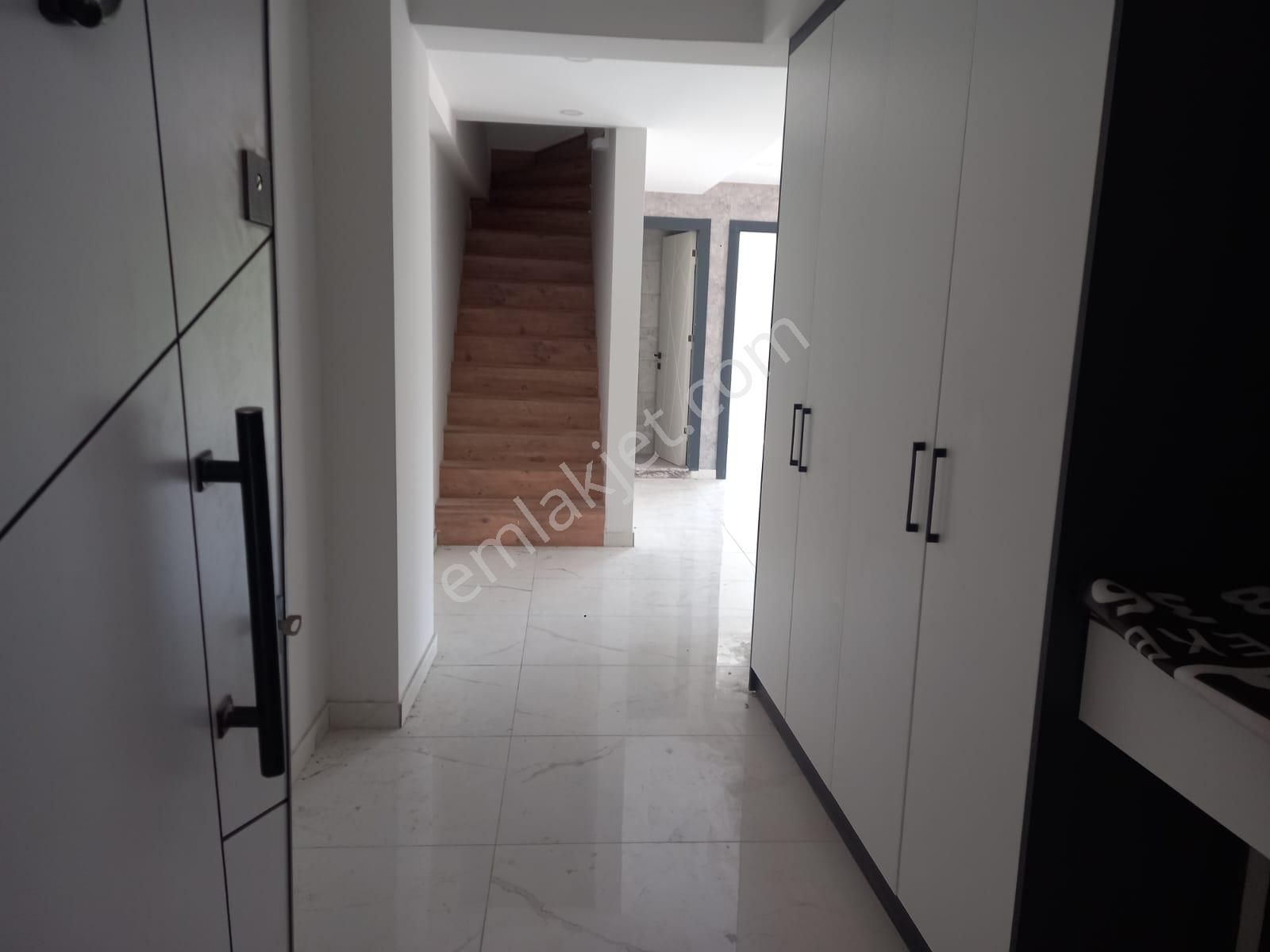 Akkonak'ta Kazım Kaynak A.lise Yakını 3+1 Satılık Dubleks Daire - Görsel 32