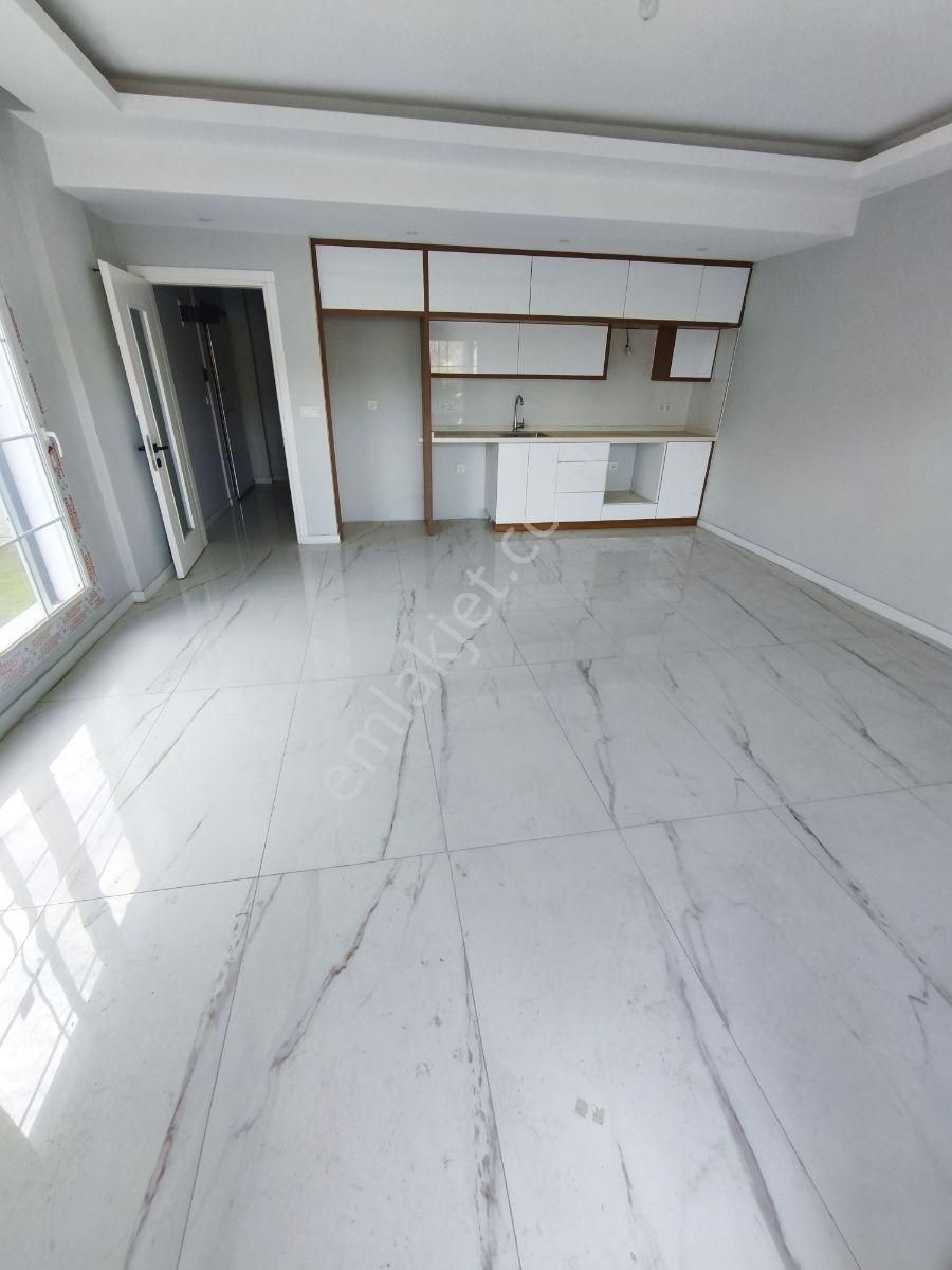 Grow Emlak Satılık Havuzlu 2+1 Site İçerisinde Villa - Görsel 11