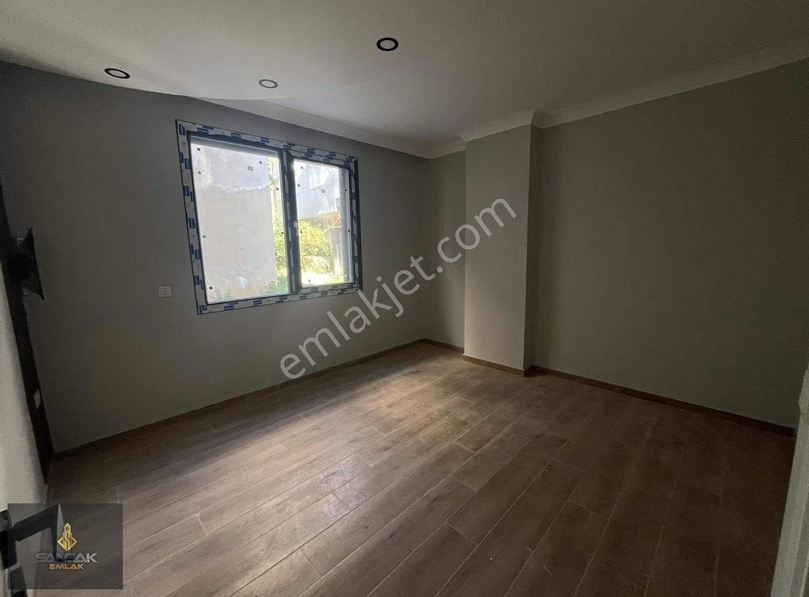 Sancak Emlaktan Ayvalıkta Satılık Daire - Görsel 8