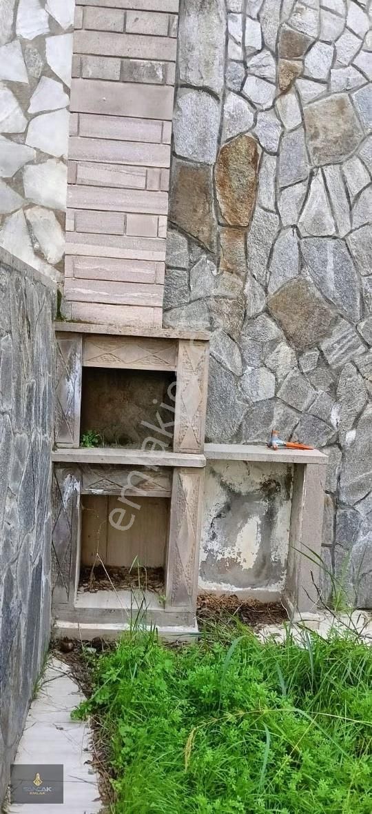 Altınoluk'ta 4+1 Satılık Müstakil Villa - Görsel 13