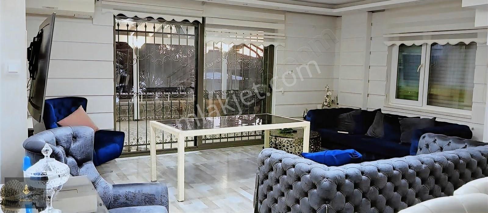 Altınoluk'ta 4+1 Satılık Müstakil Villa - Görsel 4