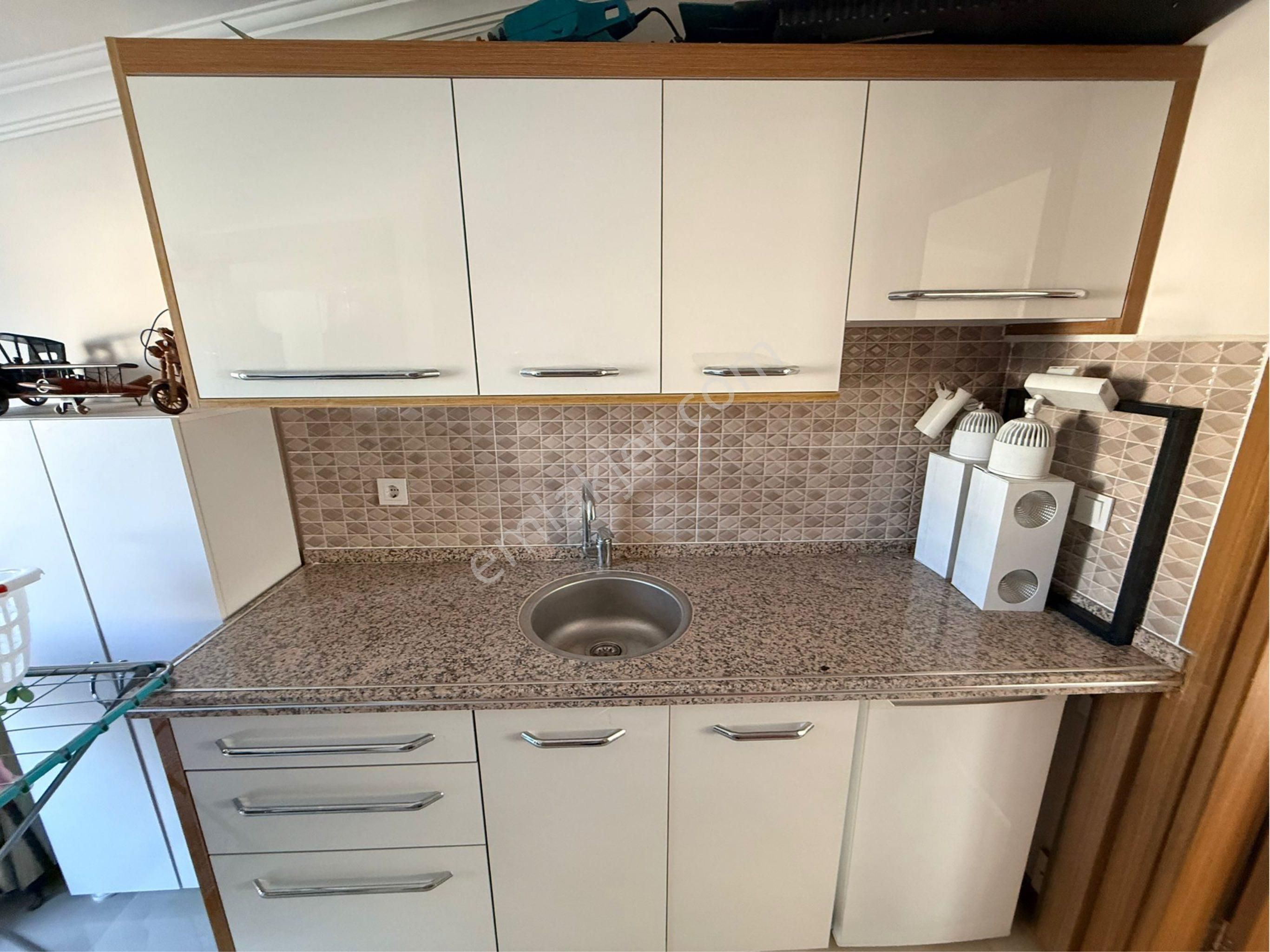 Gümüldürde Denize 100mt Geniş Bahçeli Ve Otoparklı 3+1 Villa - Görsel 26