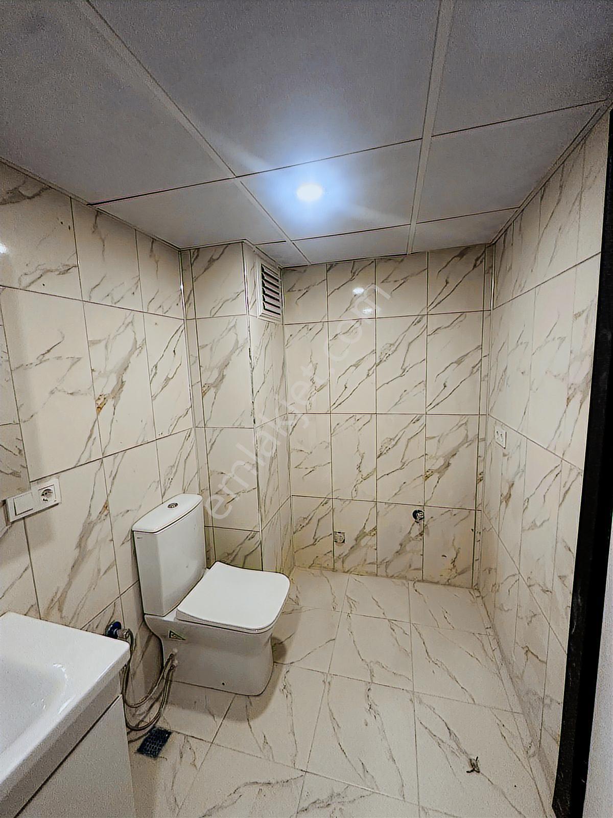 Saray Çarşı İçinde Satılık Sıfır Lüx 2+1 Daire - Görsel 18