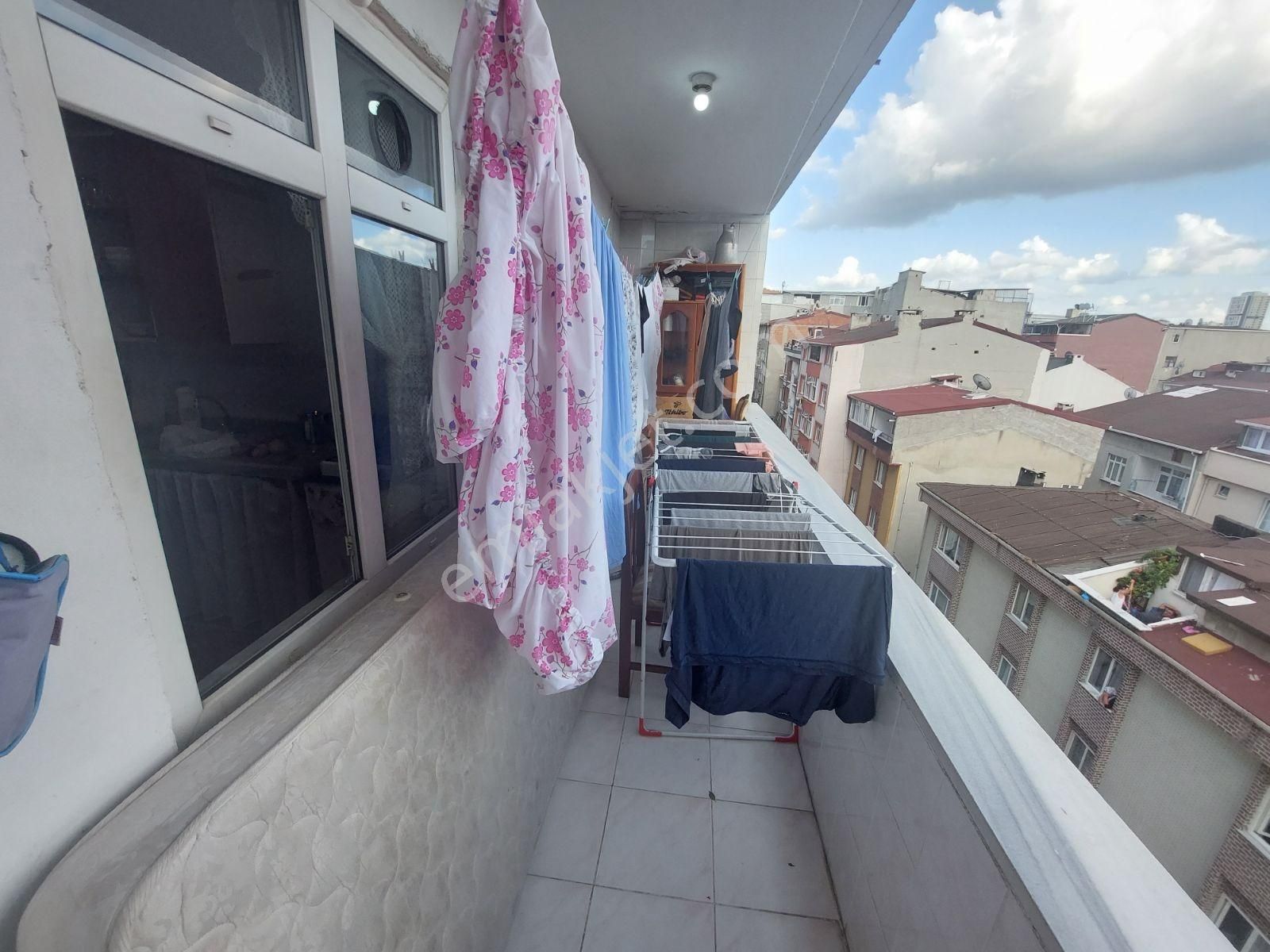 Mimar Emlak'tan Mehmet Akifte Satılık 25m² Hisseli 2+1 1.kat - Görsel 4
