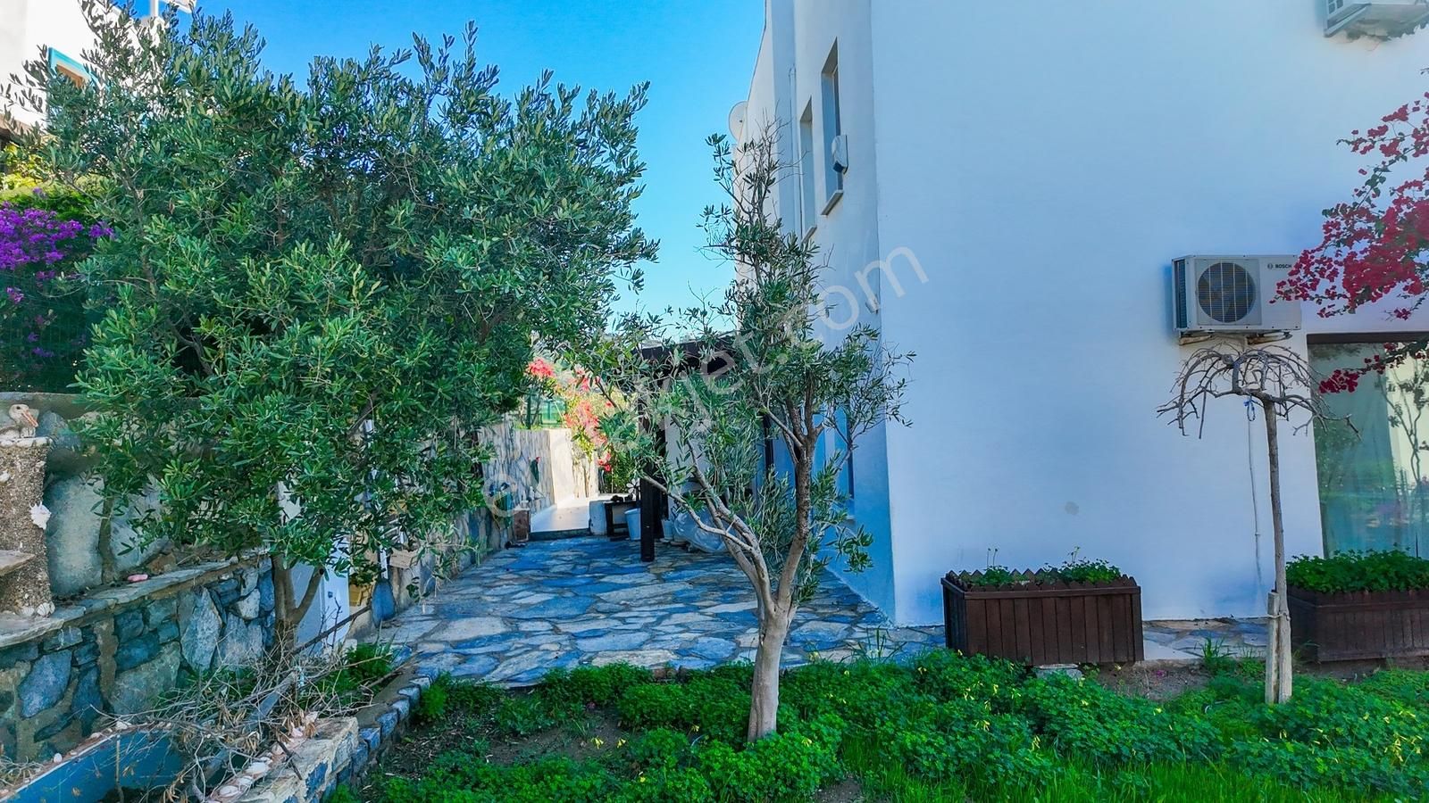 Başko Tatil Sitesinde Geniş Bahçeli, Deniz Manzaralı 3+1 Villa - Görsel 11