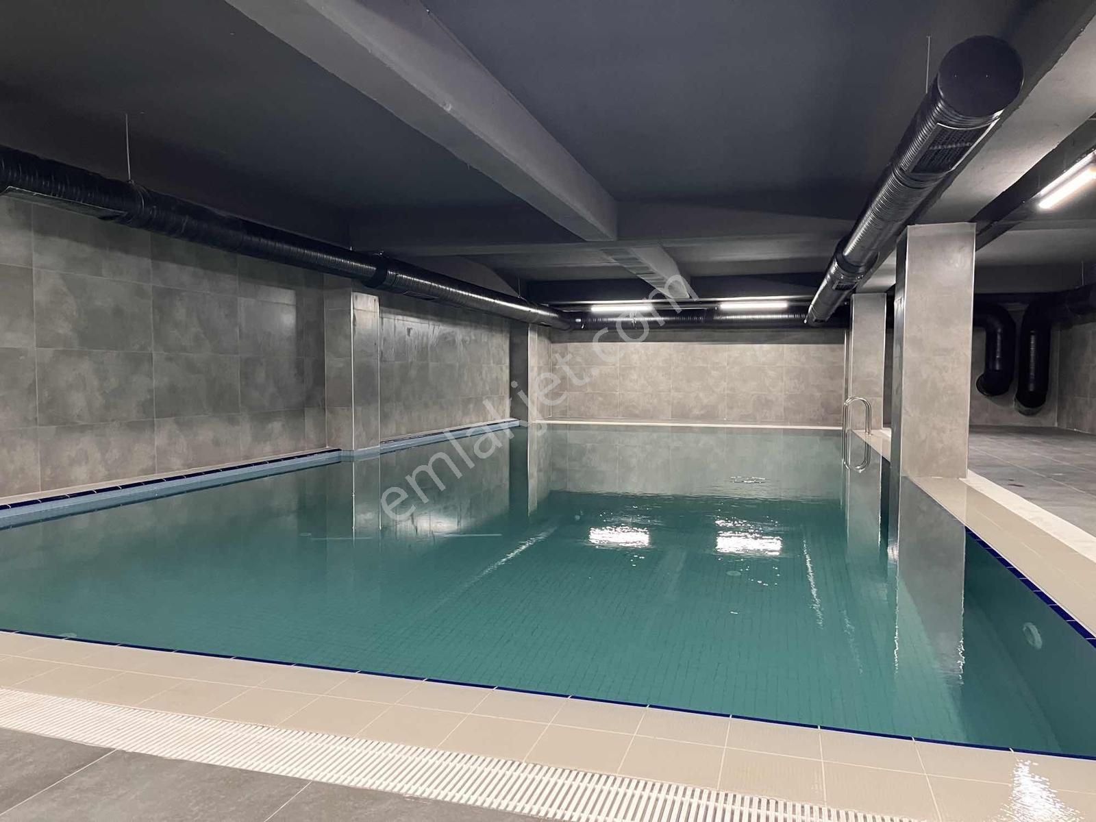 Sancaktepe Siltaş Comfort'ta Sıfır İskanlı Kiralık Arakat Daire - Görsel 3