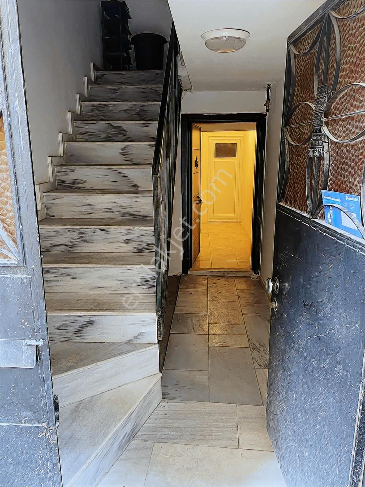 Bursa Osmangazi Hamitlerde Satılık 2+1 3 Katlı Müstakil Ev - Görsel 6