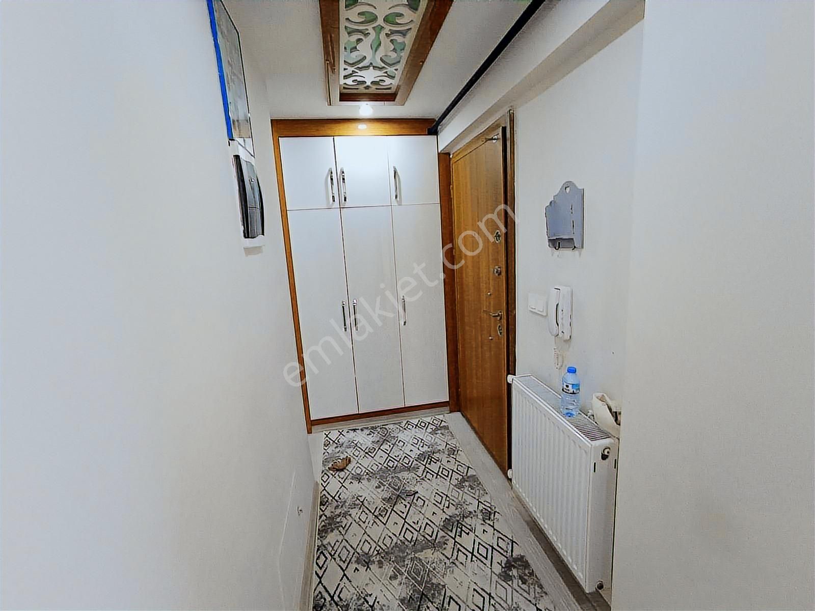 Şemikler Güzel Konum Naz Bayrakta 110m² 2+1 Dubleks Fırsat Daire - Görsel 2