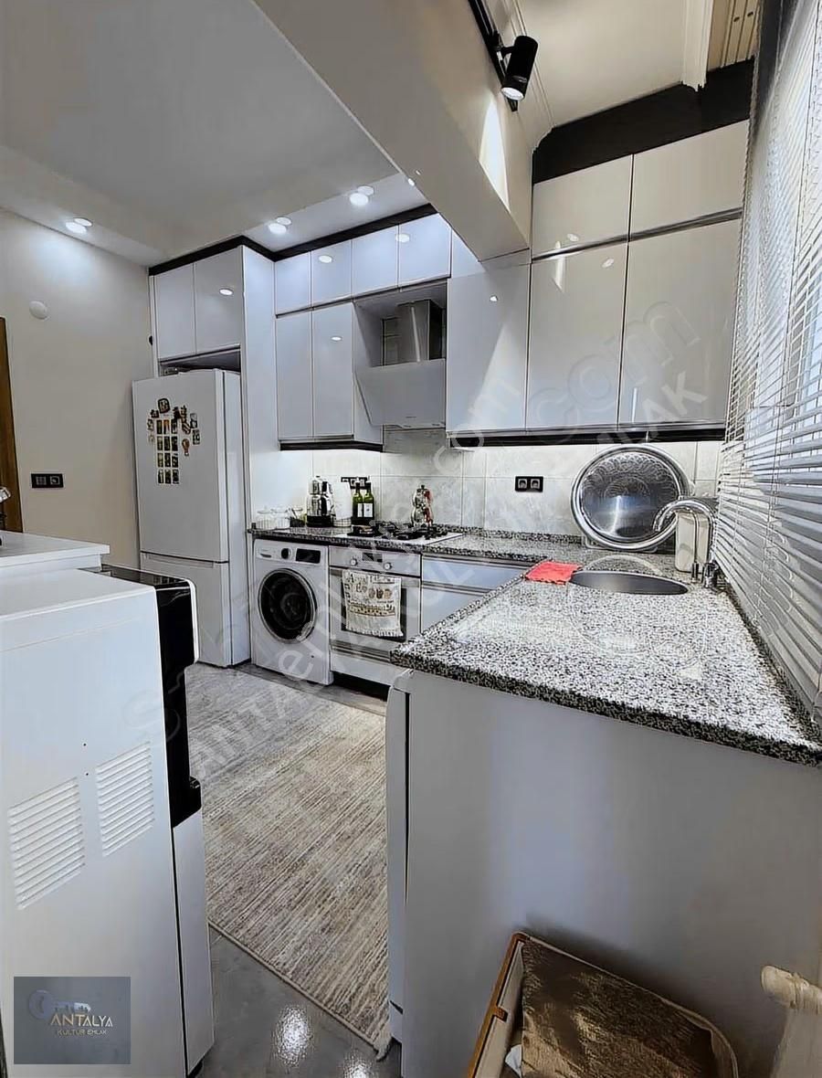 Mehmet Akif Ersoy Mah.2+1 Ayrı Mutfaklı Asansörlü Satılık Daire. - Görsel 3