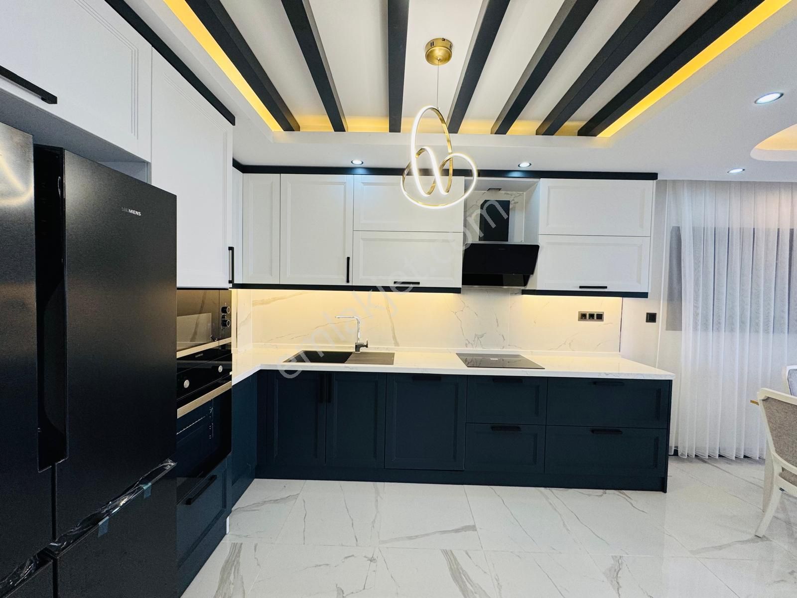 Didimde Satılık Havuzlu Ful Eşyalı İki Tane Bahçeli Lüks Villa - Görsel 4