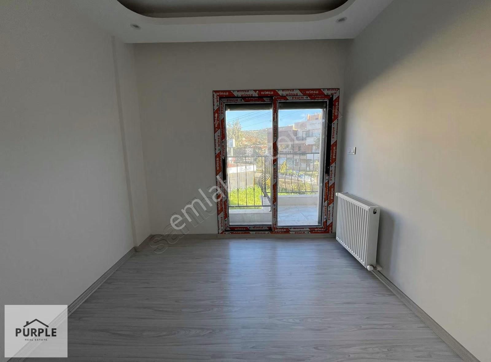 Yenifoça Merkezi Konum 4+1 Satılık Tripleks Villa - Görsel 14