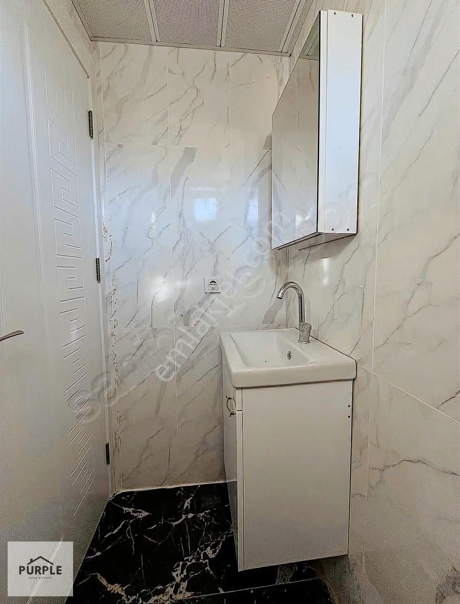 Yenifoça Merkezi Konum 4+1 Satılık Tripleks Villa - Görsel 21