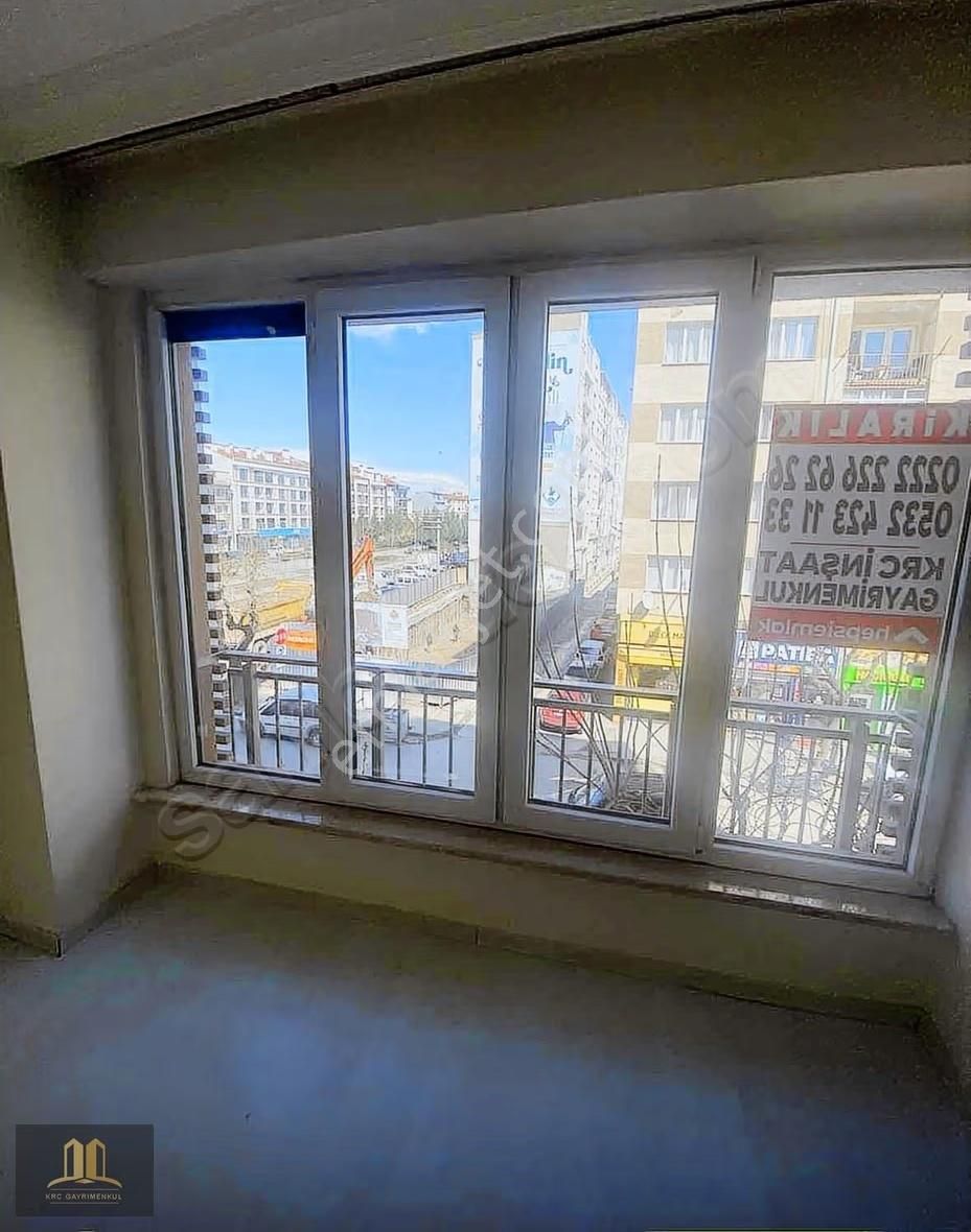 Krc İnşaattan Sakarya 1 Caddesi Üzeri Kiralık 2+1 Daire - Görsel 6