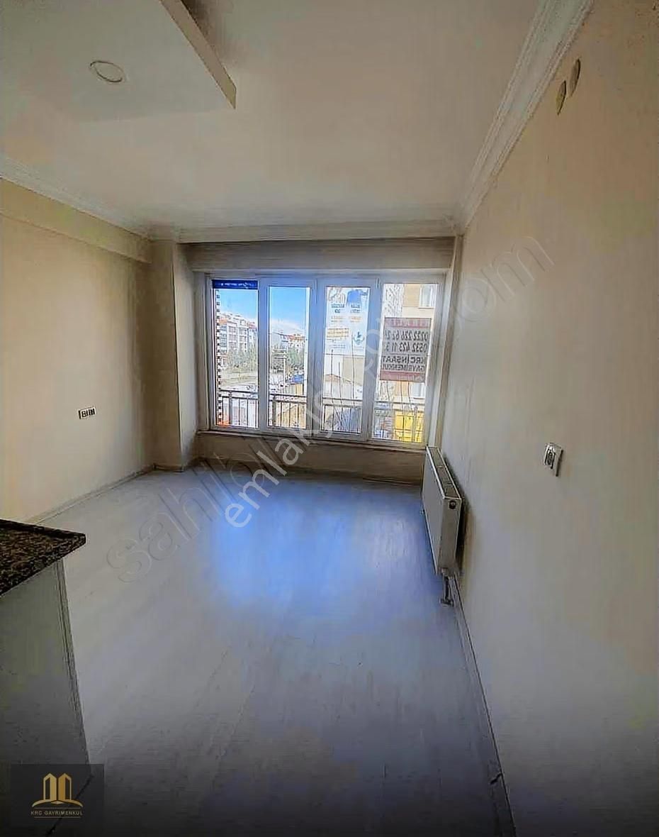 Krc İnşaattan Sakarya 1 Caddesi Üzeri Kiralık 2+1 Daire