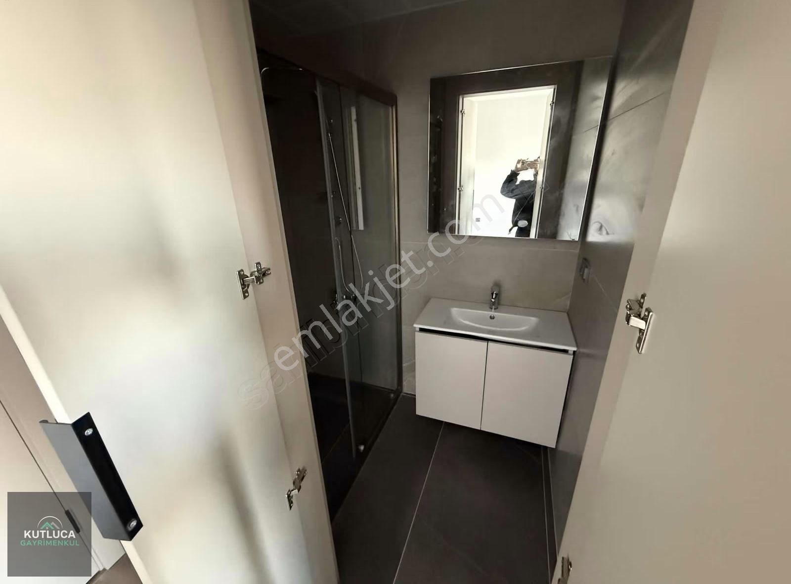 4+1 Cadde Üzeri Okul Market Yakın Sosyal Donatılı Emsalsiz Daire - Görsel 21