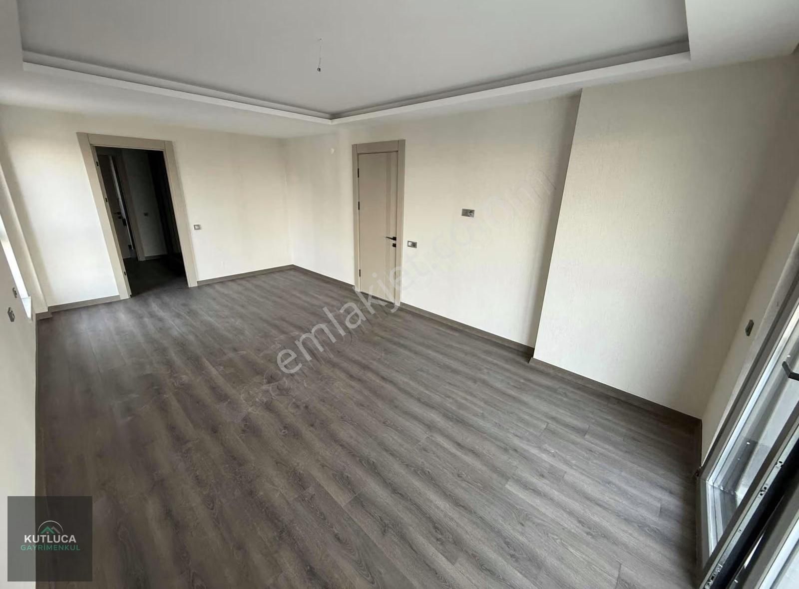 4+1 Cadde Üzeri Okul Market Yakın Sosyal Donatılı Emsalsiz Daire - Görsel 12