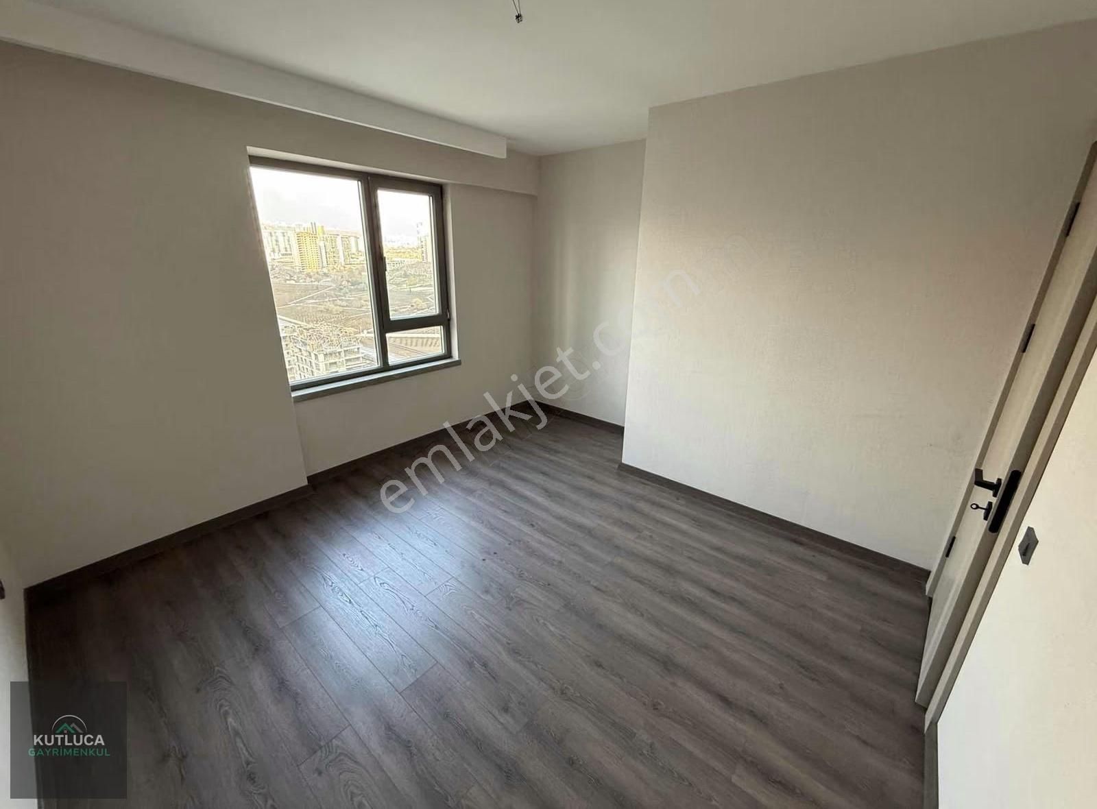 4+1 Cadde Üzeri Okul Market Yakın Sosyal Donatılı Emsalsiz Daire - Görsel 4