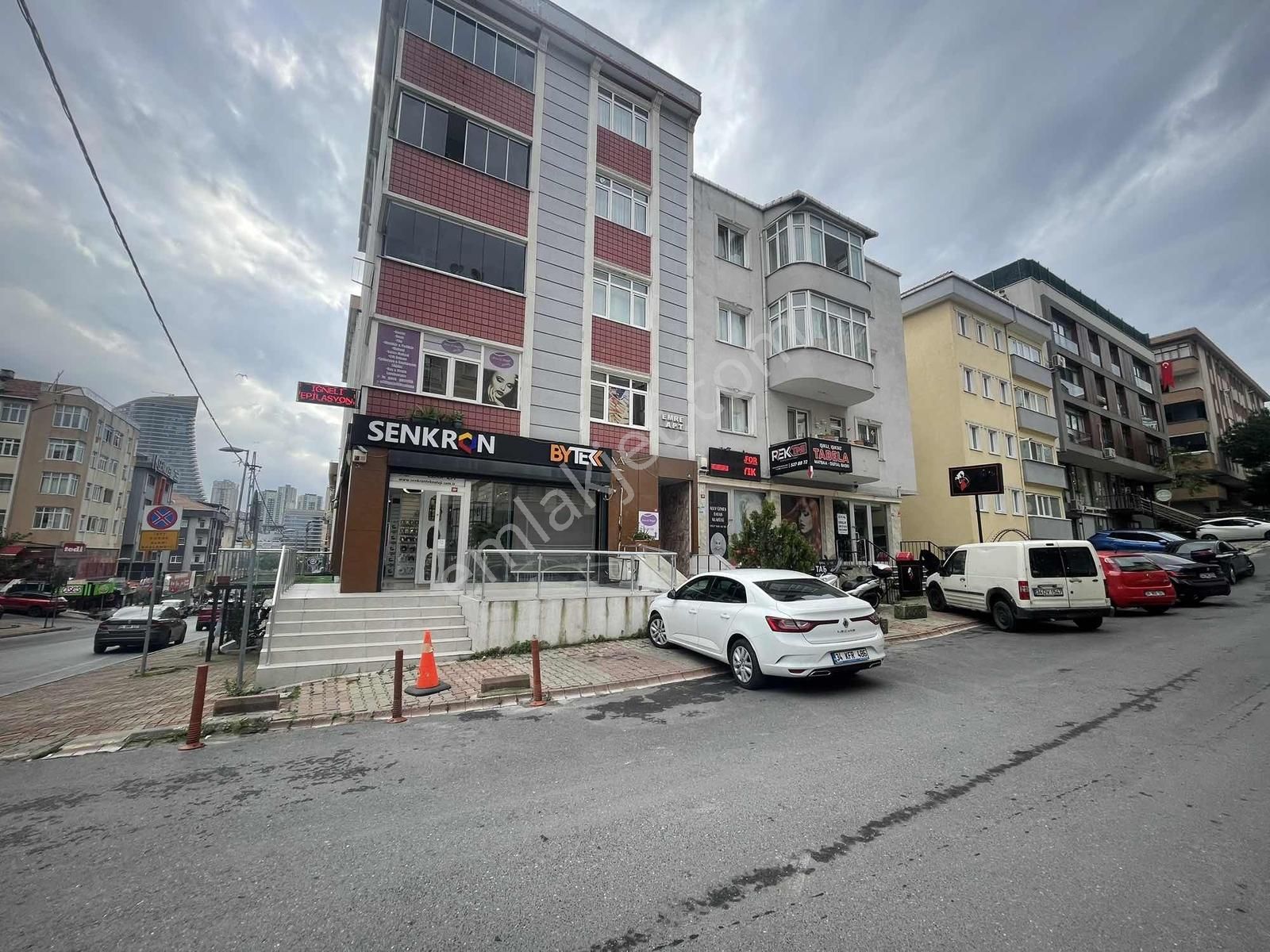 Finans Merkezine Komşu İkbal Caddesine İkinci Dükkan - Görsel 3