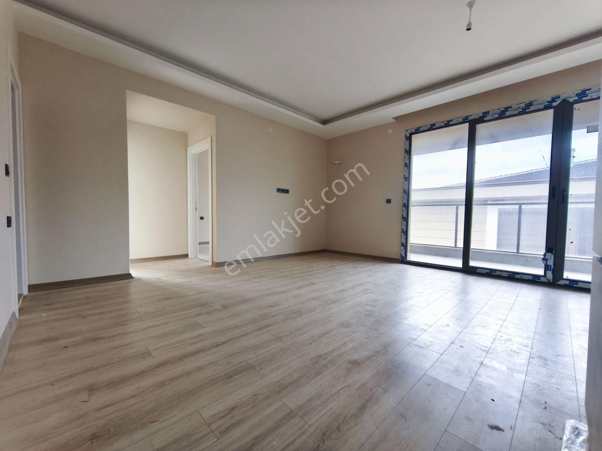 Ayvalık Küçükköy Neva Vizör Sitesinde Satılık 2+1 Daire - Görsel 4