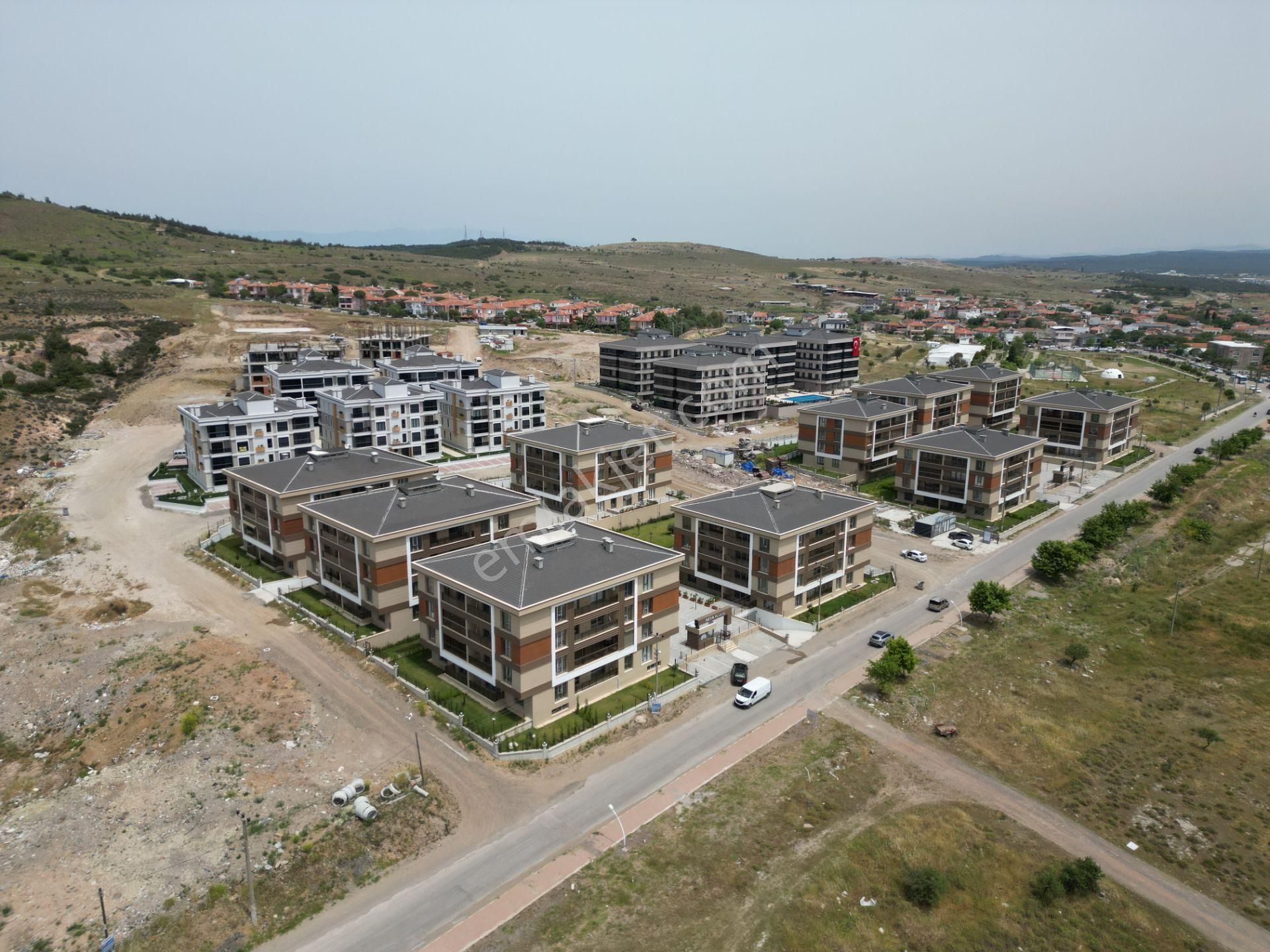 Ayvalık Küçükköy Neva Vizör Sitesinde Satılık 2+1 Daire - Görsel 28