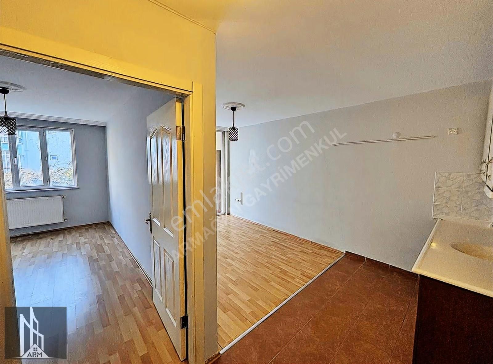 Armağan'dan Paü Karşısı Kiralık 1+1 Eşyasız Apart Daire - Görsel 7