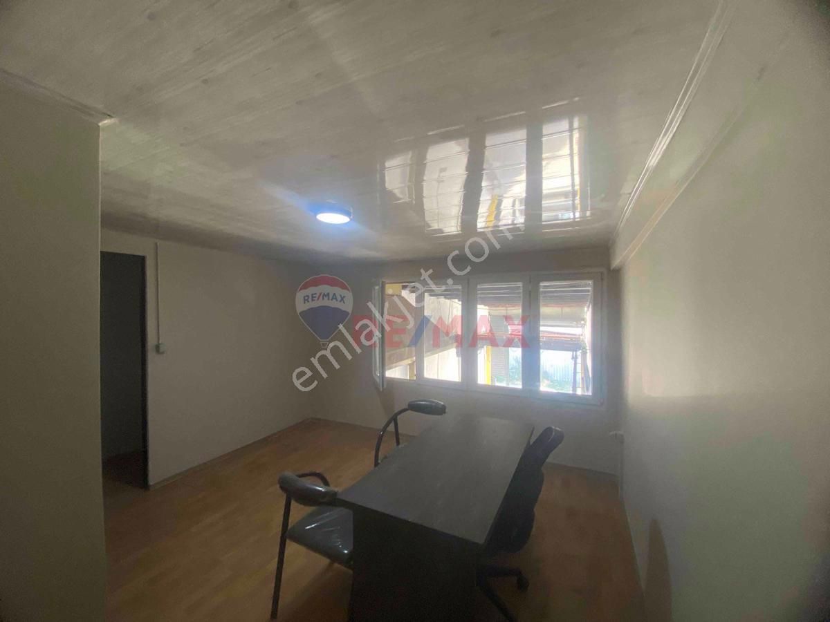 Torbalı Atatürk Sanayide Kiralık Vinçli Dükkan - Görsel 16