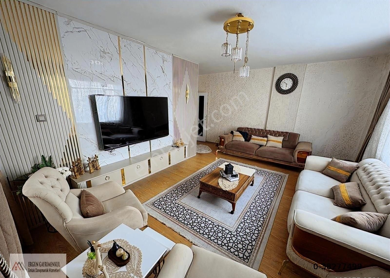 Ergün'den Bahçelievler'de 3+1 Geniş Oturumlu Doğalgazlı Daire - Görsel 23