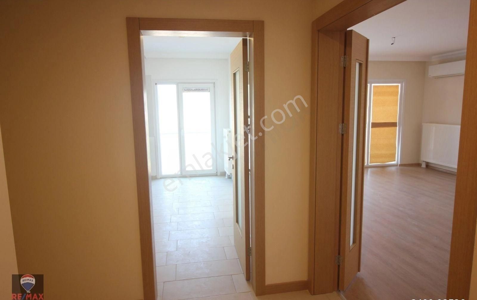 Oyak Buca 1.etap Kiralık 3+1 Daire - Görsel 17
