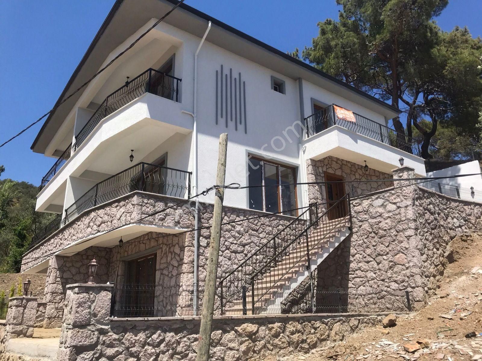 Narlı Köyünde Tripleks Deniz Manzaralı 5+2 Taş Villa - Görsel 33
