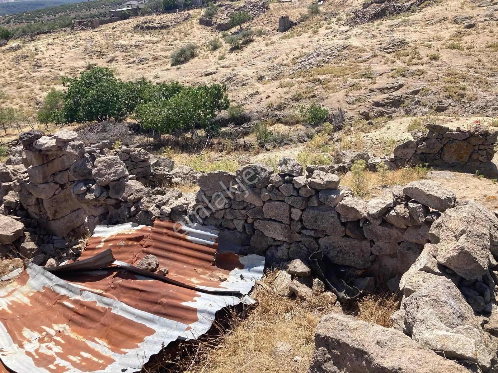 Eu Gayrimenkulden 126 Metrekare Dam Ve Bahçe - Görsel 4
