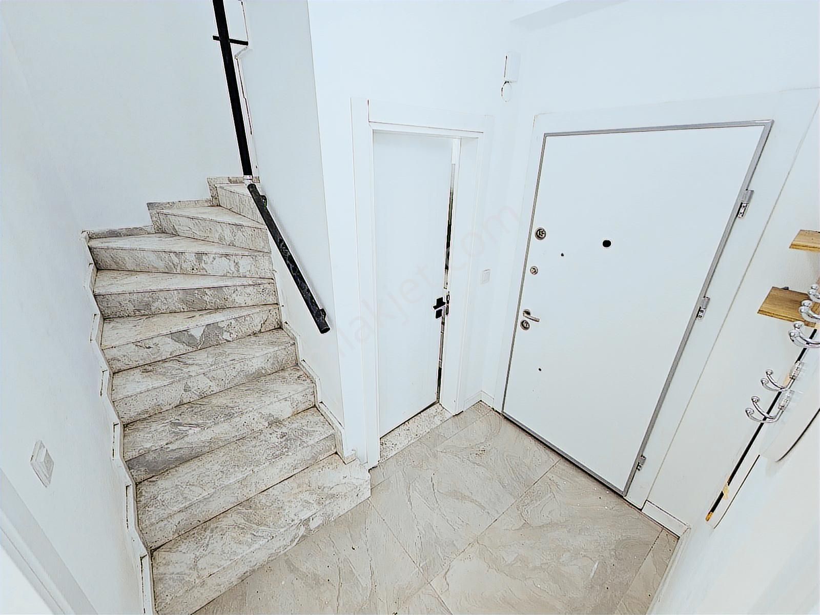 Eu Gayrimenkulden Yeşilin Ve Oksijenin İçinde 3+1 Villa - Görsel 20