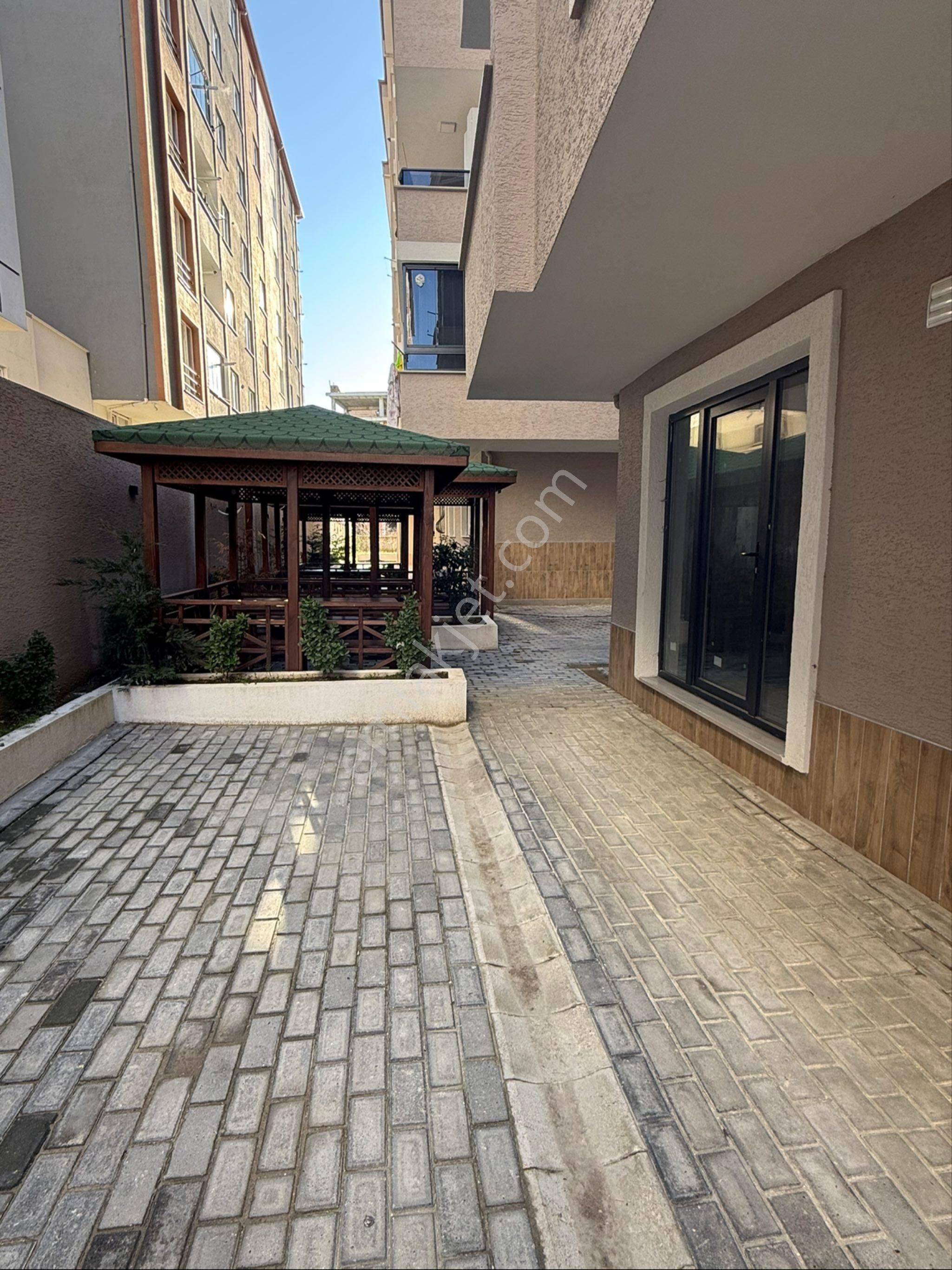 Kızılpınar Da Butik Site İçinde 2+1 Giriş Kat Sıfır Daire - Görsel 19