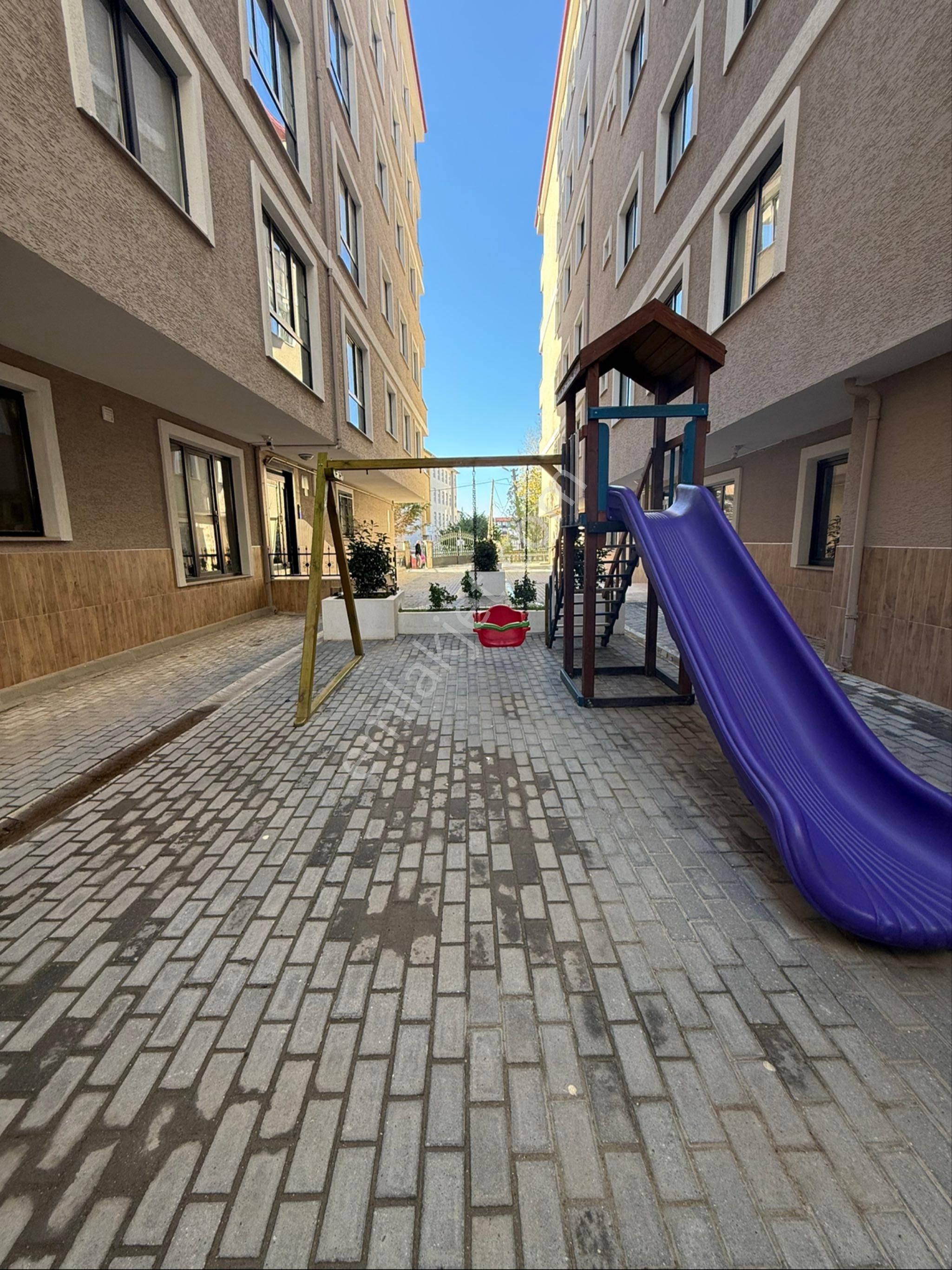 Kızılpınar Da Butik Site İçinde 2+1 Giriş Kat Sıfır Daire - Görsel 20