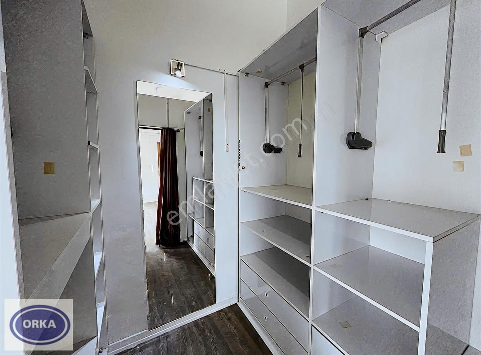 Suadiye Yakın 330 M2 Net Deniz Manzaralı 3+1 Kombili 100 Balkon - Görsel 13