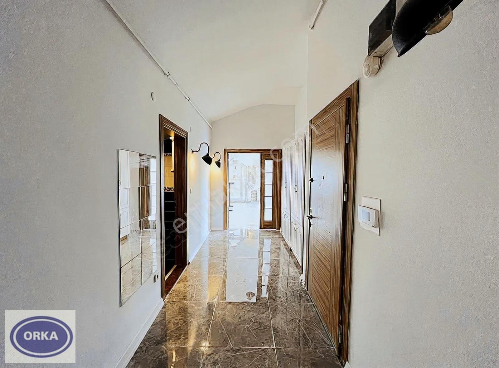 Suadiye Yakın 330 M2 Net Deniz Manzaralı 3+1 Kombili 100 Balkon - Görsel 18