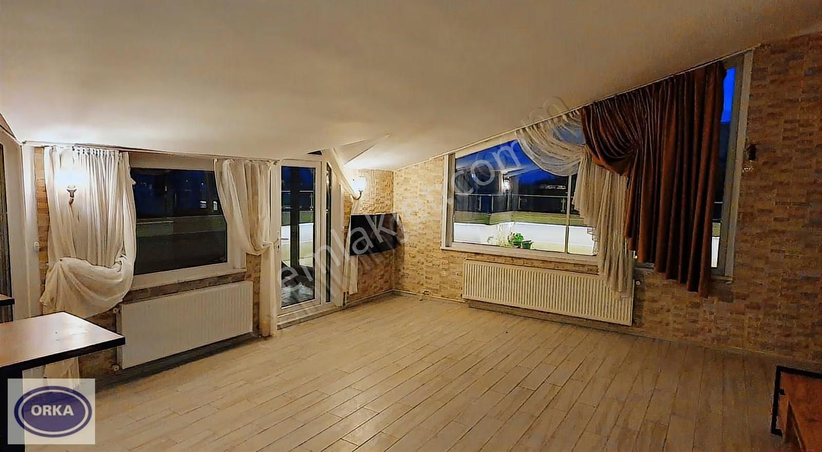 Suadiye Yakın 330 M2 Net Deniz Manzaralı 3+1 Kombili 100 Balkon - Görsel 7