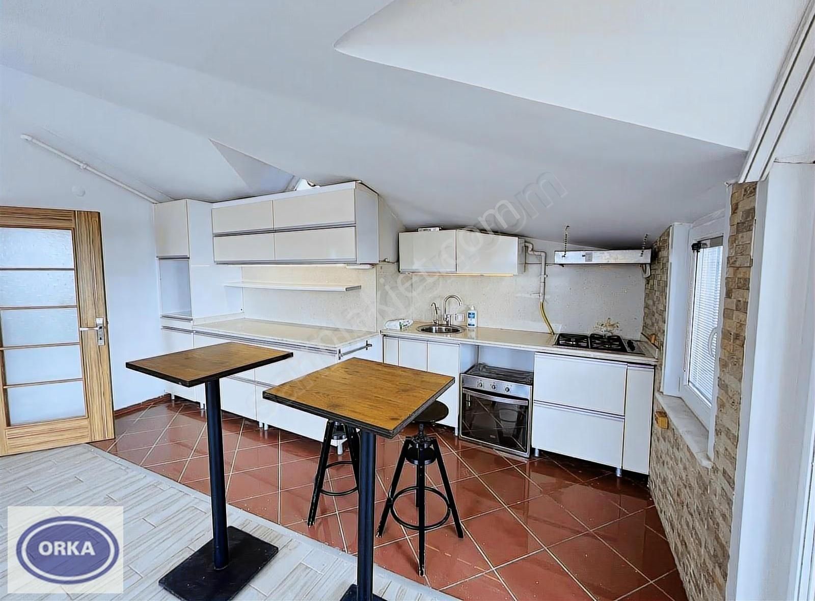 Suadiye Yakın 330 M2 Net Deniz Manzaralı 3+1 Kombili 100 Balkon - Görsel 20